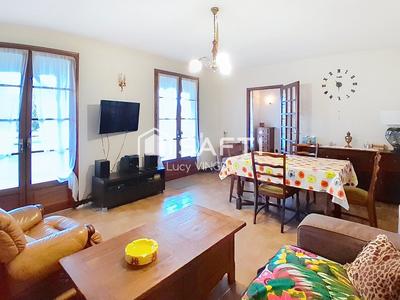 Maison de village - 125 m² - 6 pièces