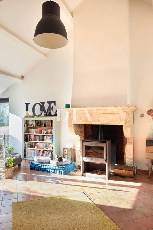 Maison ancienne - 275 m² - 7 pièces