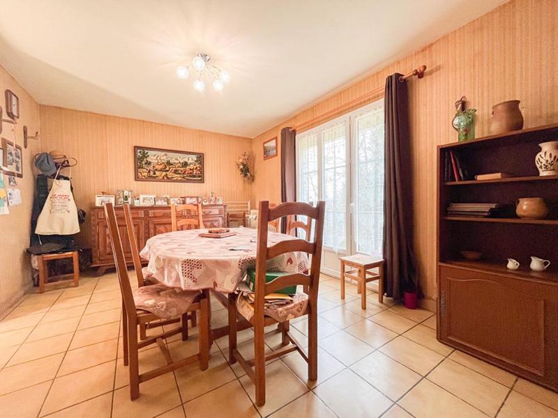 Maison - 85 m² - 5 pièces