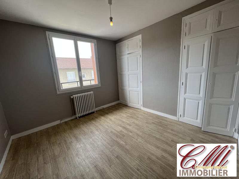 Maison - 180 m² - 7 pièces