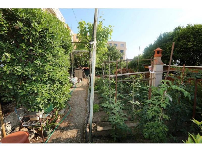 Villa - 90 m² - 2 pièces