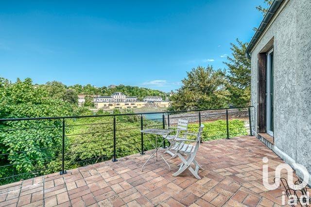 Maison - 170 m² - 6 pièces