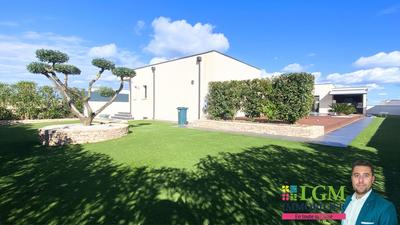 Maison - 211 m² - 5 pièces