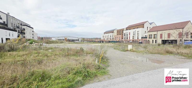 Terrain constructible - 1 956 m²