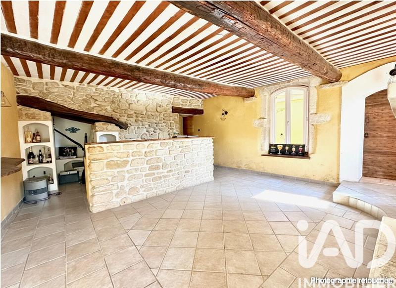 Maison - 300 m² - 10 pièces