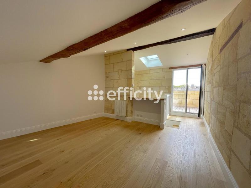Maison - 83 m² - 3 pièces