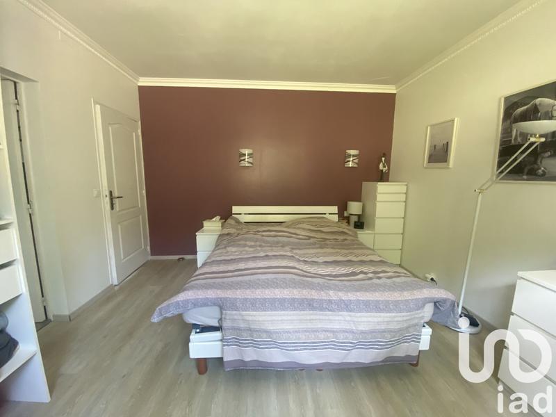 Maison - 217 m² - 8 pièces