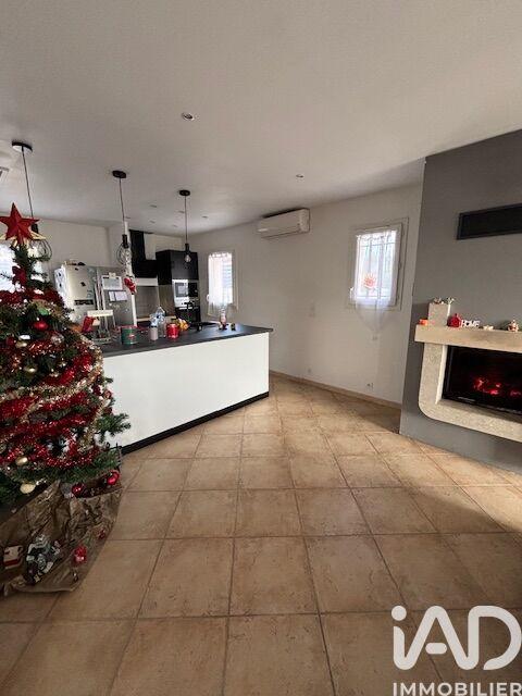 Maison - 88 m² - 4 pièces