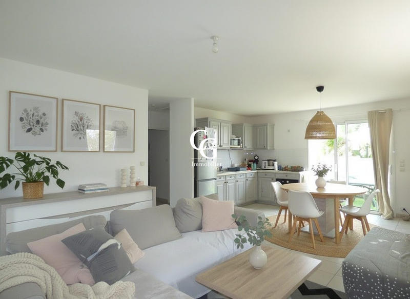 Maison - 67 m² - 3 pièces