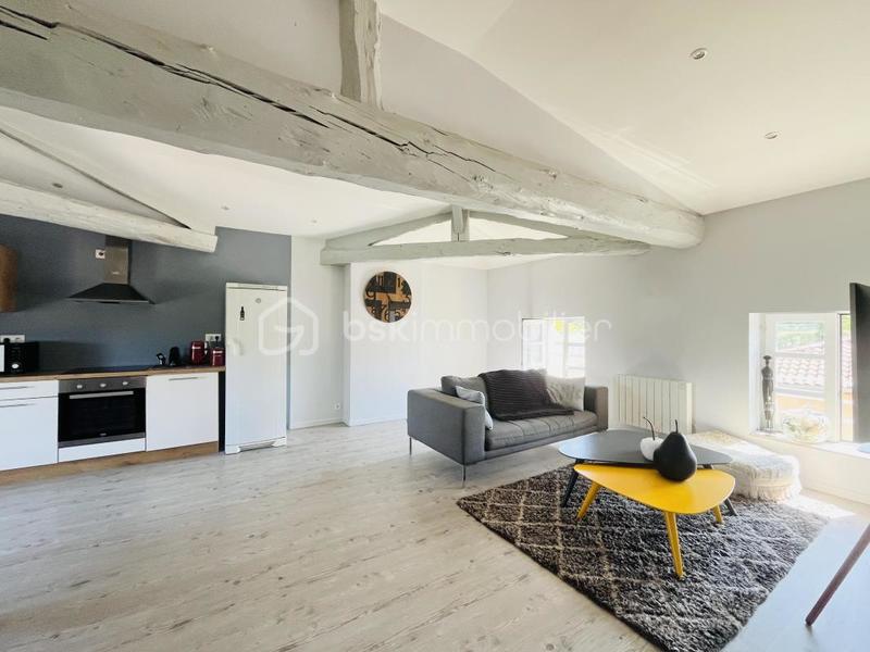 Appartement - 84 m² - 4 pièces