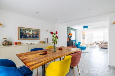 Maison - 142 m² - 5 pièces