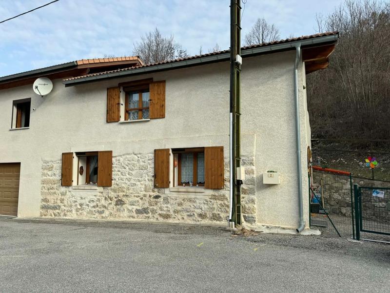 Maison de village - 63 m² - 2 pièces