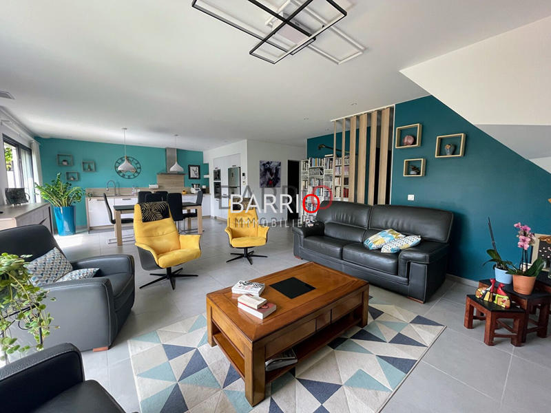 Maison - 125 m² - 6 pièces