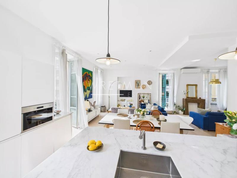 Appartement - 114 m² - 4 pièces