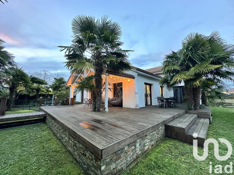 Maison - 190 m² - 6 pièces