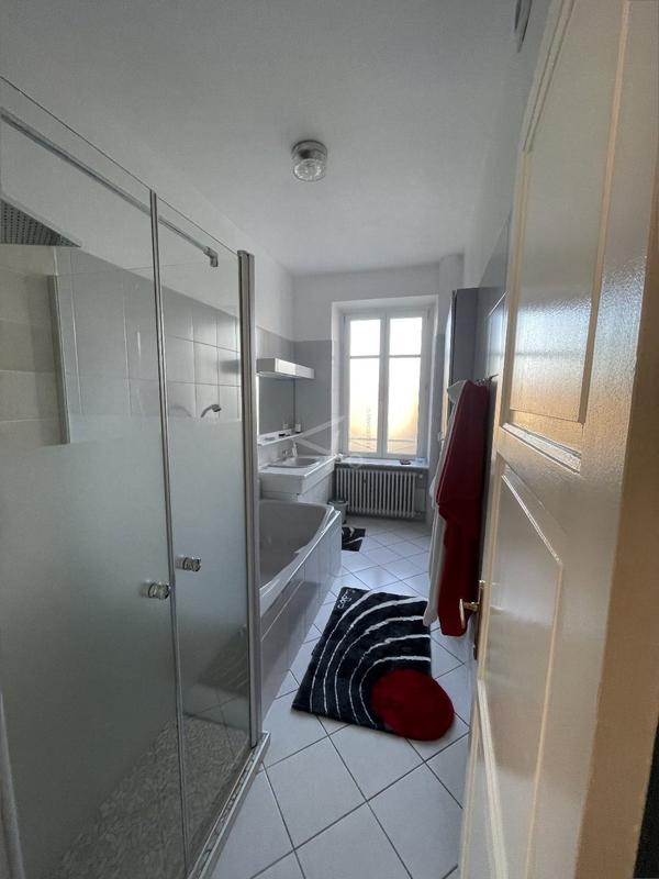 Duplex - 181 m² - 7 pièces