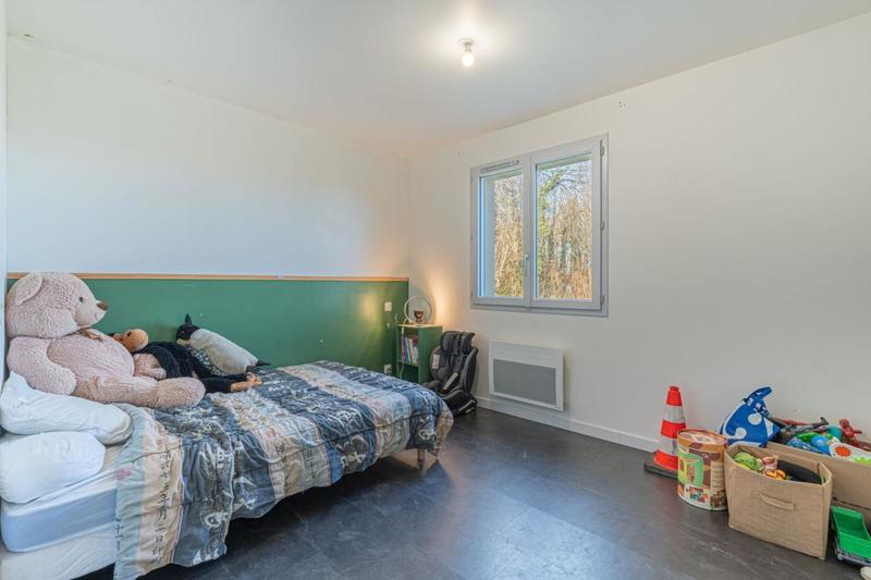 Maison - 92 m² - 4 pièces