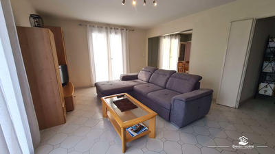 Villa - 196 m² - 8 pièces