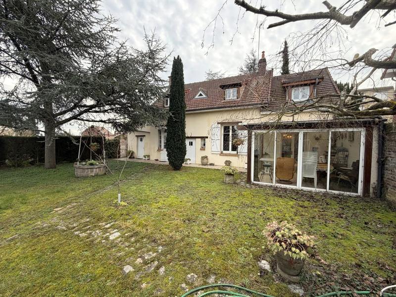 Maison - 132 m² - 7 pièces