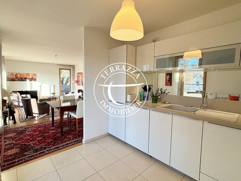 Appartement - 87 m² - 4 pièces