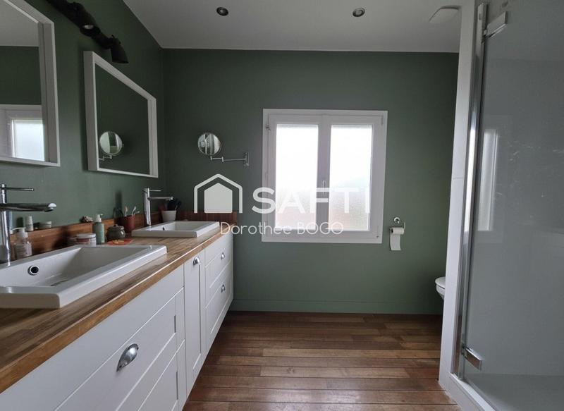 Maison - 135 m² - 5 pièces