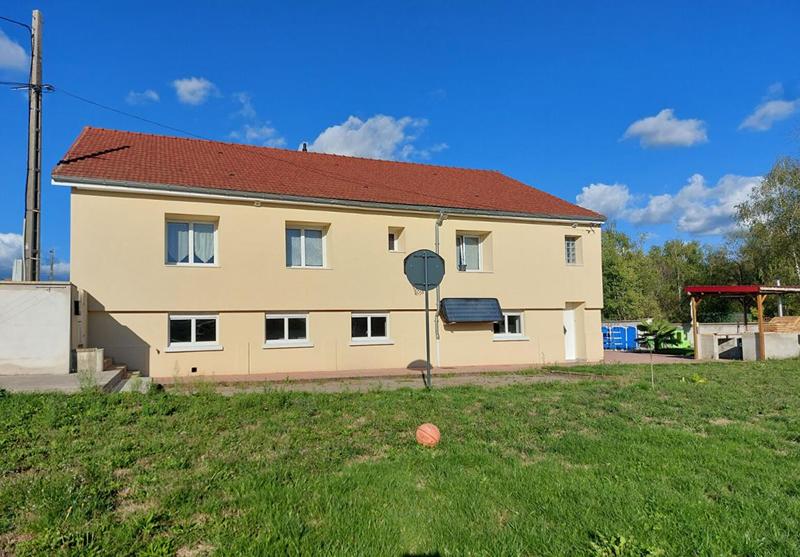 Maison - 170 m² - 6 pièces