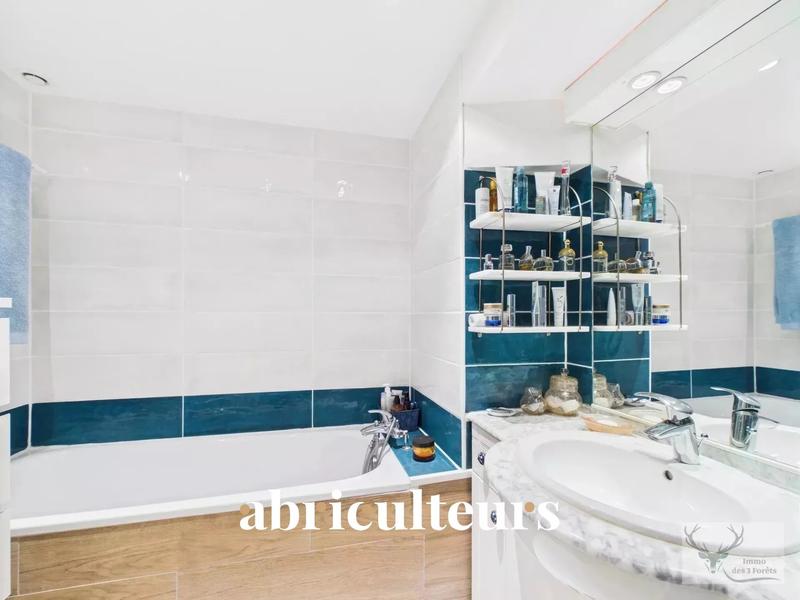 Maison - 167 m² - 6 pièces