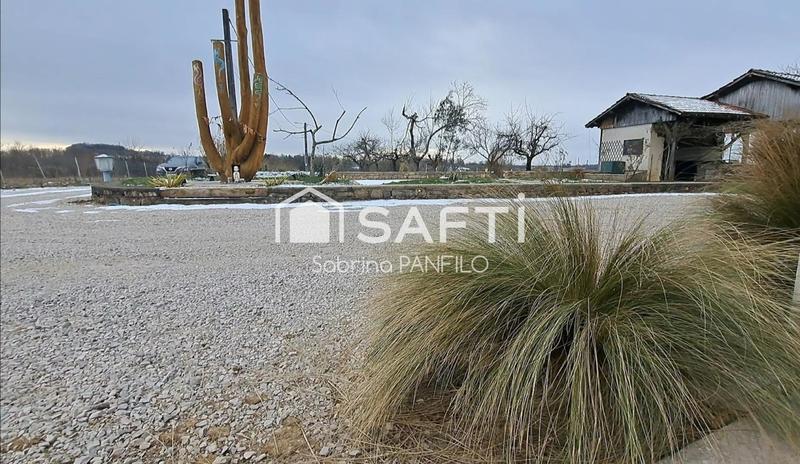 Maison - 200 m² - 9 pièces