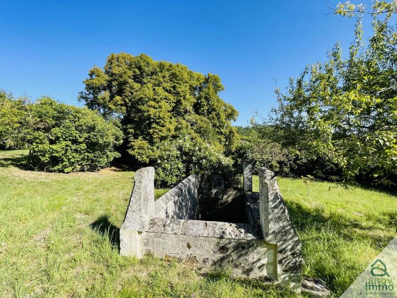 Maison - 227 m² - 7 pièces