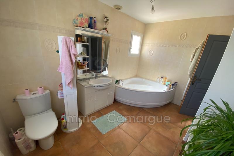 Villa - 220 m² - 6 pièces