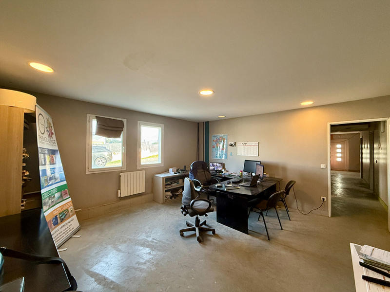 Maison - 170 m² - 5 pièces