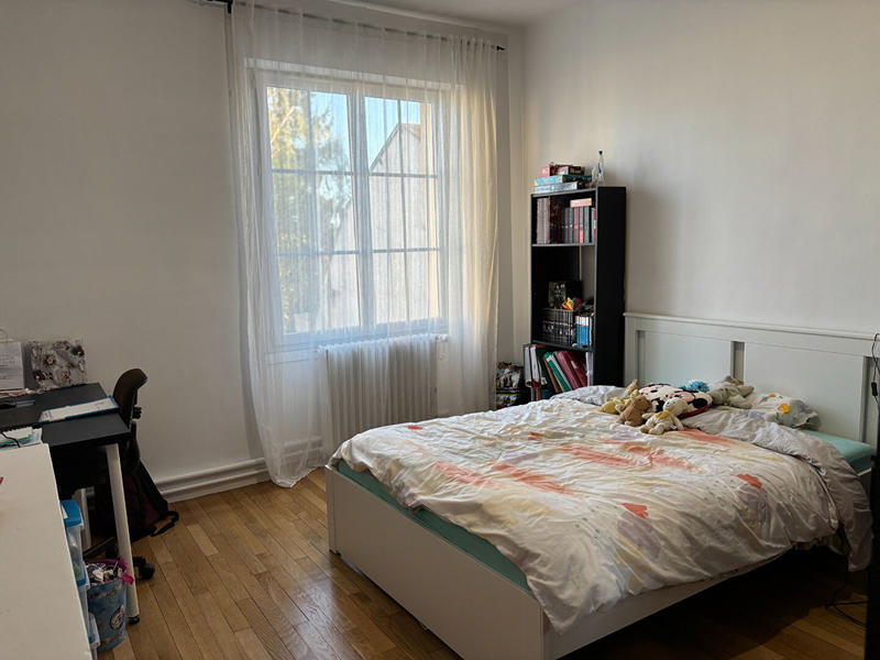 Maison - 245 m² - 9 pièces