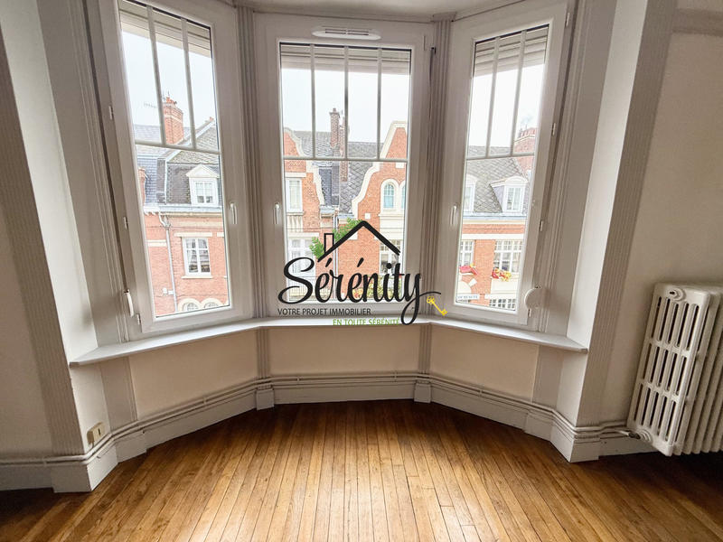 Appartement - 95 m² - 4 pièces