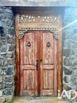 Maison - 208 m² - 6 pièces