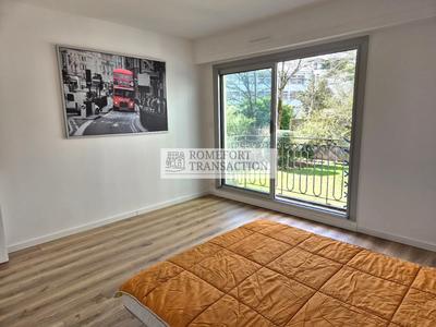 Appartement - 81 m² - 3 pièces