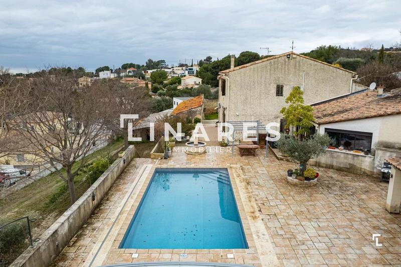 Maison - 143 m² - 5 pièces