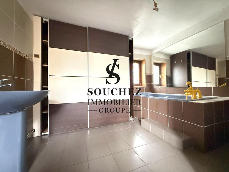 Ferme - 200 m² - 8 pièces