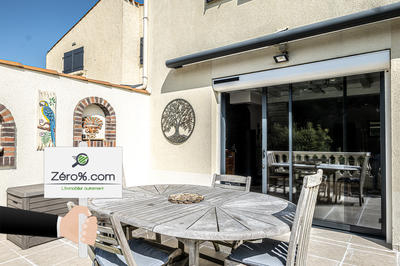 Maison - 192 m² - 5 pièces