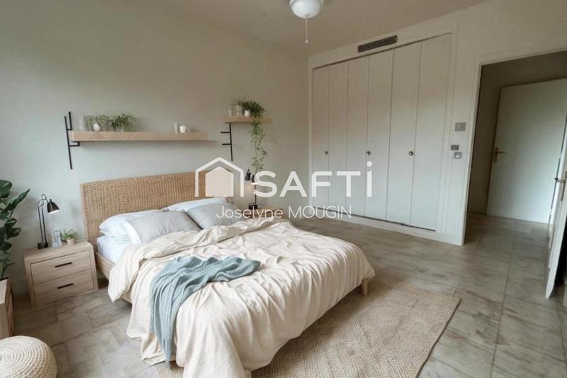 Maison - 220 m² - 7 pièces