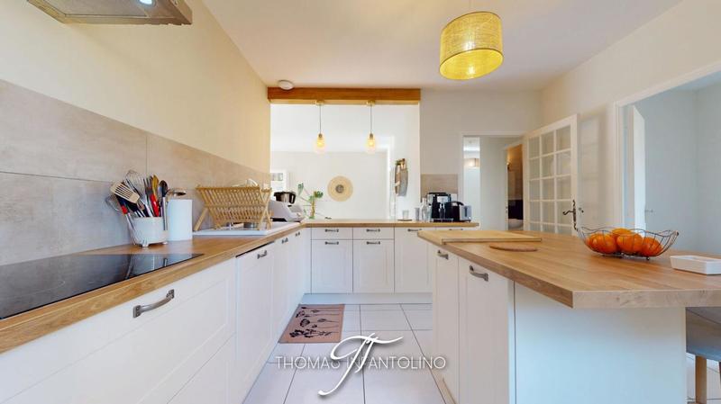 Maison - 155 m² - 5 pièces