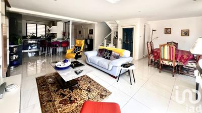 Maison - 152 m² - 6 pièces