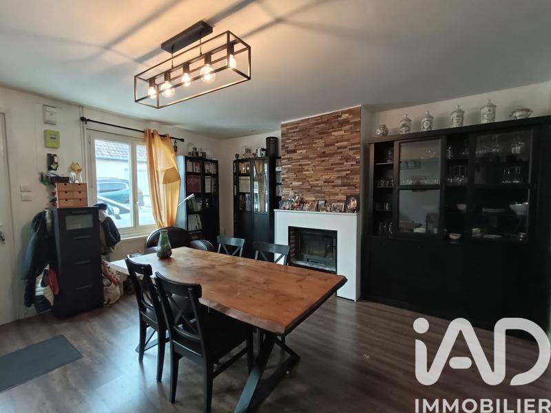 Maison - 90 m² - 3 pièces