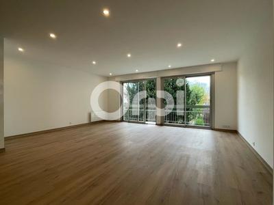 Appartement - 79 m² - 3 pièces