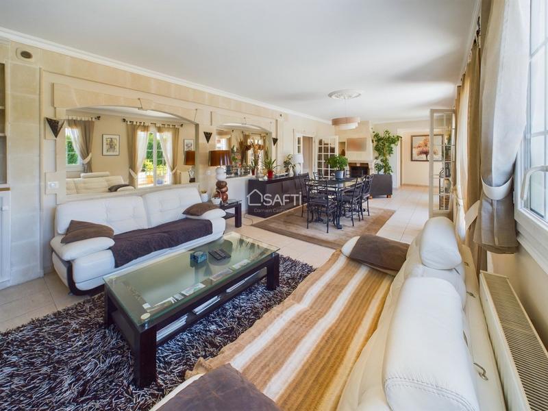 Maison - 172 m² - 5 pièces