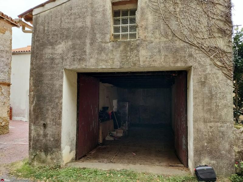 Parking / Garage - 22 m²