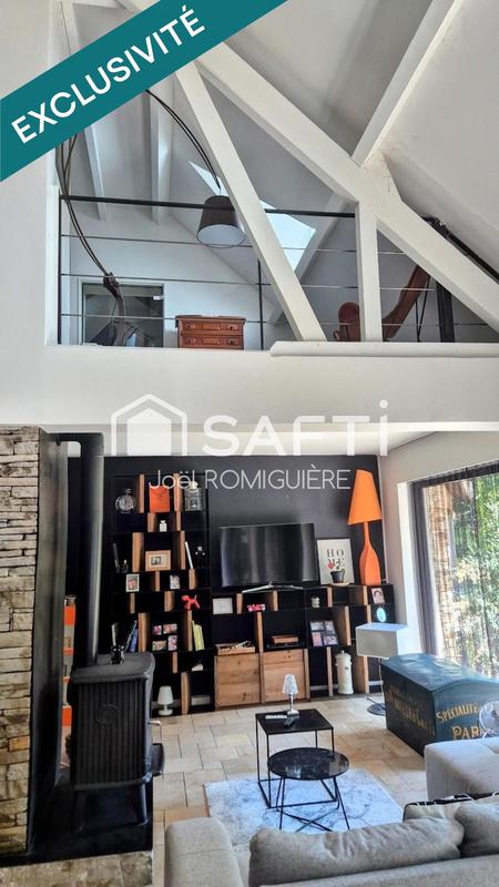 Maison - 200 m² - 5 pièces