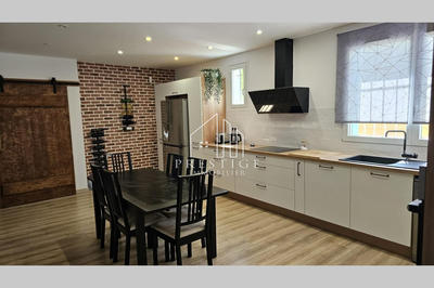 Appartement - 114 m² - 3 pièces