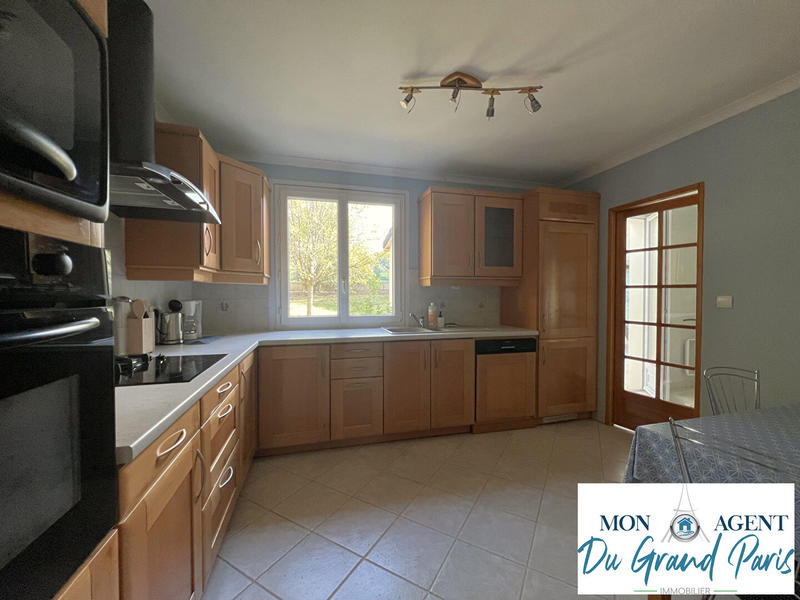 Maison - 122 m² - 5 pièces