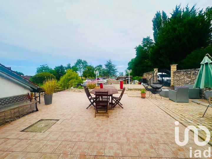 Maison - 100 m² - 6 pièces