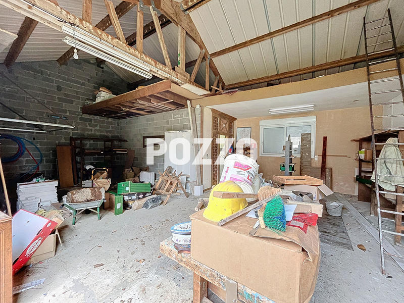 Maison - 210 m² - 7 pièces